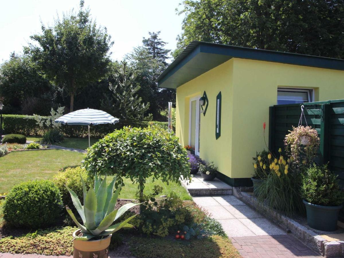 Ferienhaus Smerzinski แบร์เกิน เอาฟ์ รือเจิน ภายนอก รูปภาพ